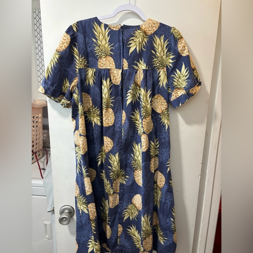 Royal Creations Hawaiian Dress Cotton Mumu Blue Pineapple Short Sleeve XL Vtg - Picture 4 of 5